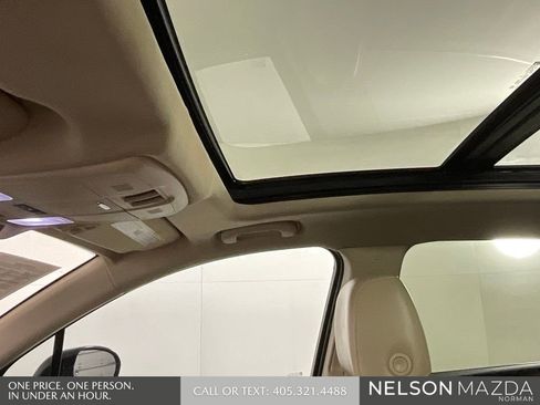Used 2017 Buick Envision Essence AWD/4WD image 46