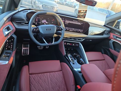New 2025 Audi SQ5 Premium Plus image 7