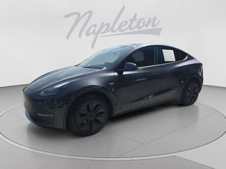 Used 2024 Tesla Model Y Long Range AWD/4WD video 1