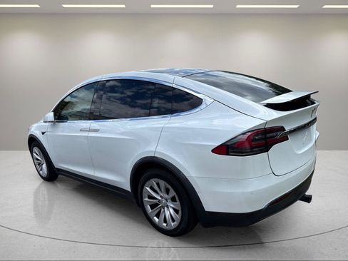 Used 2020 Tesla Model X Long Range AWD/4WD image 10