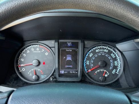 Used 2019 Toyota Tacoma SR w/ SR Convenience Package image 17