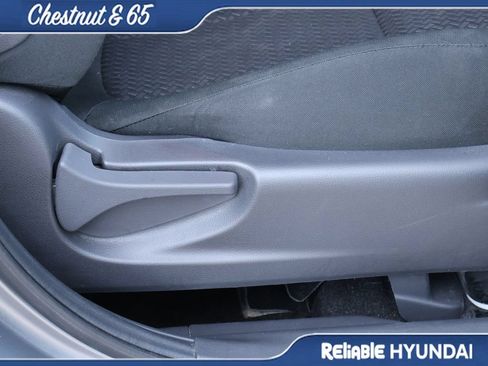 Used 2019 Mitsubishi Eclipse Cross AWD image 10