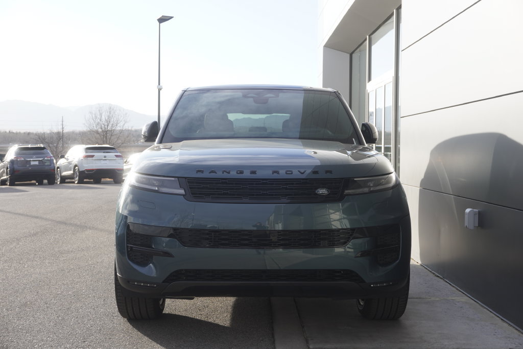 New 2026 Land Rover Range Rover Sport SE AWD/4WD image 5