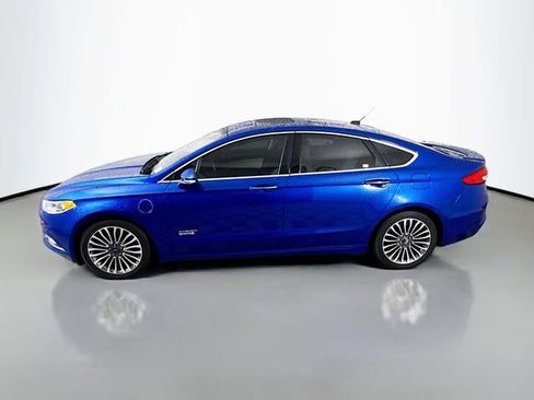 Used 2017 Ford Fusion Energi Titanium image 4