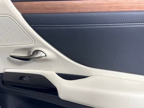 New 2025 Lexus ES 350 w/ Premium Package image 25