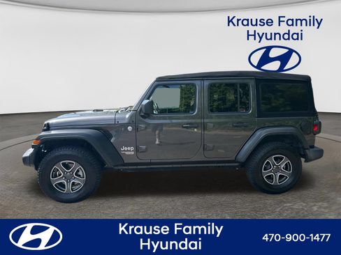 Used 2019 Jeep Wrangler Unlimited Sport S AWD/4WD image 4