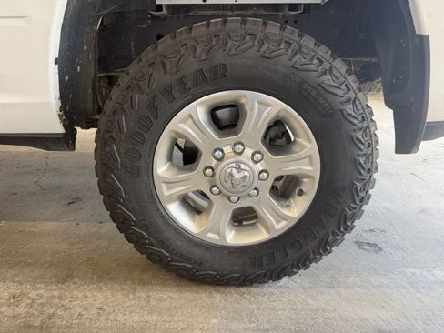 Used 2023 RAM 3500 Big Horn w/ Level 1 Equipment Group AWD/4WD image 24