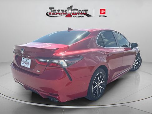 Used 2023 Toyota Camry SE FWD image 7