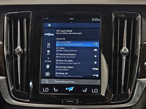 Used 2017 Volvo S90 T6 Momentum w/ Climate Package image 23