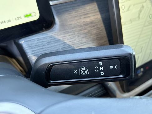 Used 2023 Rivian R1S Adventure AWD/4WD image 28