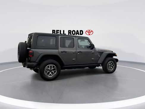Used 2024 Jeep Wrangler Rubicon image 8