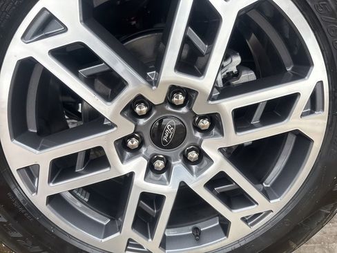 Used 2025 Ford Expedition Active image 50