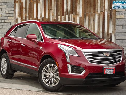 Used 2017 Cadillac XT5 Luxury AWD/4WD image 9