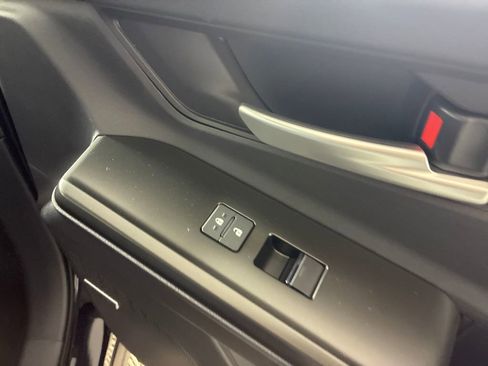 New 2026 Subaru Solterra image 33