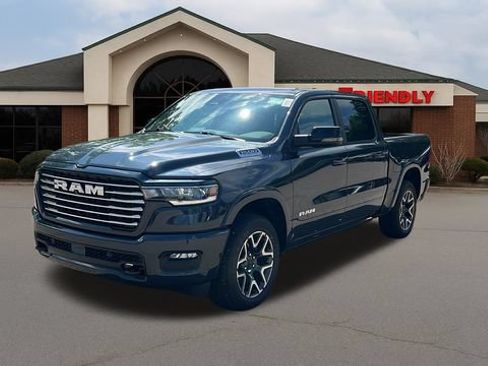 New 2026 RAM 1500 Laramie AWD/4WD image 12