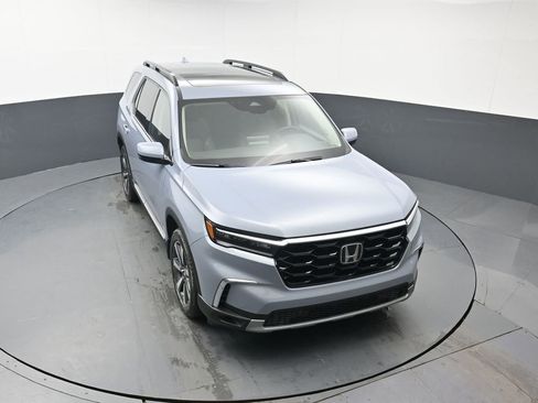Used 2024 Honda Pilot Touring image 47