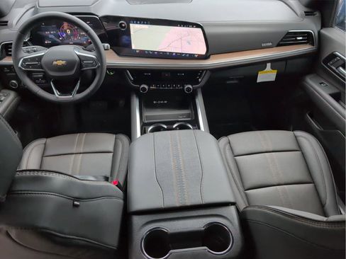 New 2026 Chevrolet Suburban High Country image 30