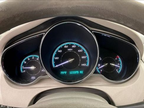 Used 2011 Chevrolet Malibu LS FWD image 24