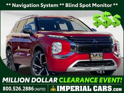 Used 2022 Mitsubishi Outlander SEL image 1