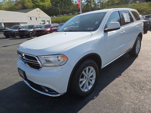 Certified 2019 Dodge Durango SXT w/ 3rd Row Seating Group AWD/4WD image 8