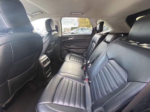 Used 2023 Ford Edge SEL image 24
