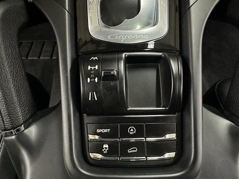 Used 2012 Porsche Cayenne S image 20
