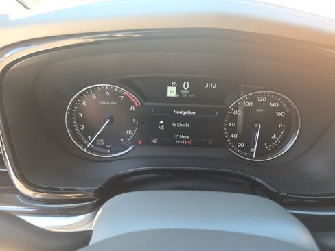 Certified 2025 Cadillac XT6 Premium Luxury image 11