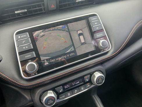 Used 2020 Nissan Kicks SR w/ SR Premium Package FWD image 14