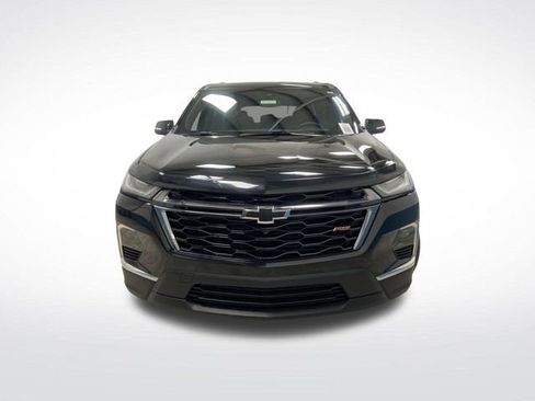 Used 2023 Chevrolet Traverse RS image 11