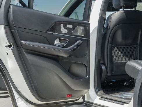 Used 2022 Mercedes-Benz GLS 450 4MATIC image 44
