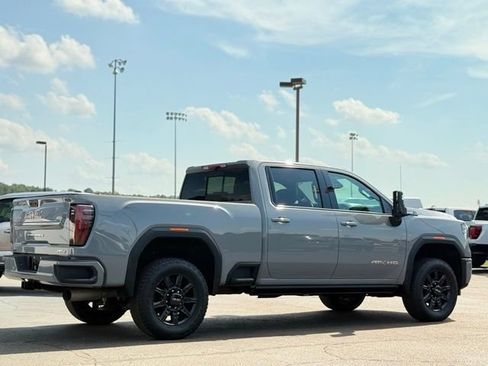 Used 2025 GMC Sierra 3500 AT4 w/ AT4 Premium Plus Package AWD/4WD image 45