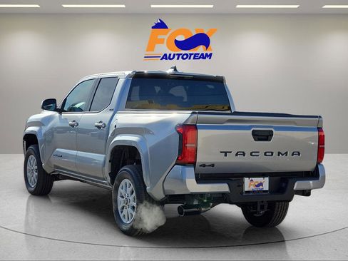 New 2026 Toyota Tacoma SR5 image 2