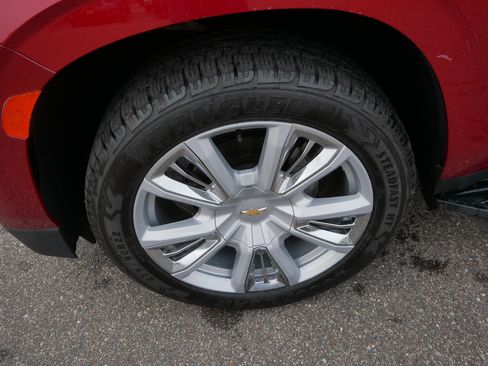 Used 2022 Chevrolet Tahoe High Country image 16