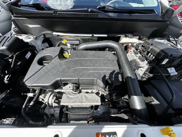 Used 2024 GMC Terrain SLE FWD image 31