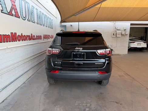 Used 2017 Jeep Compass Sport w/ Tech Group image 4