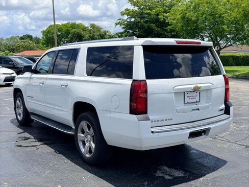 Used 2017 Chevrolet Suburban Premier RWD image 4