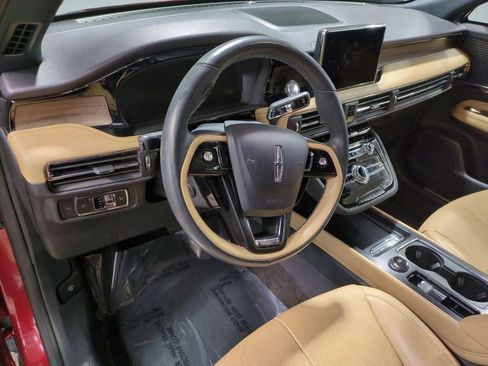Certified 2022 Lincoln Corsair Reserve w/ Elements Package AWD/4WD image 11
