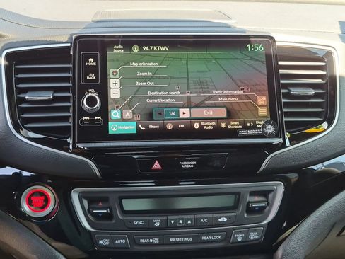 New 2026 Honda Ridgeline Black Edition image 4