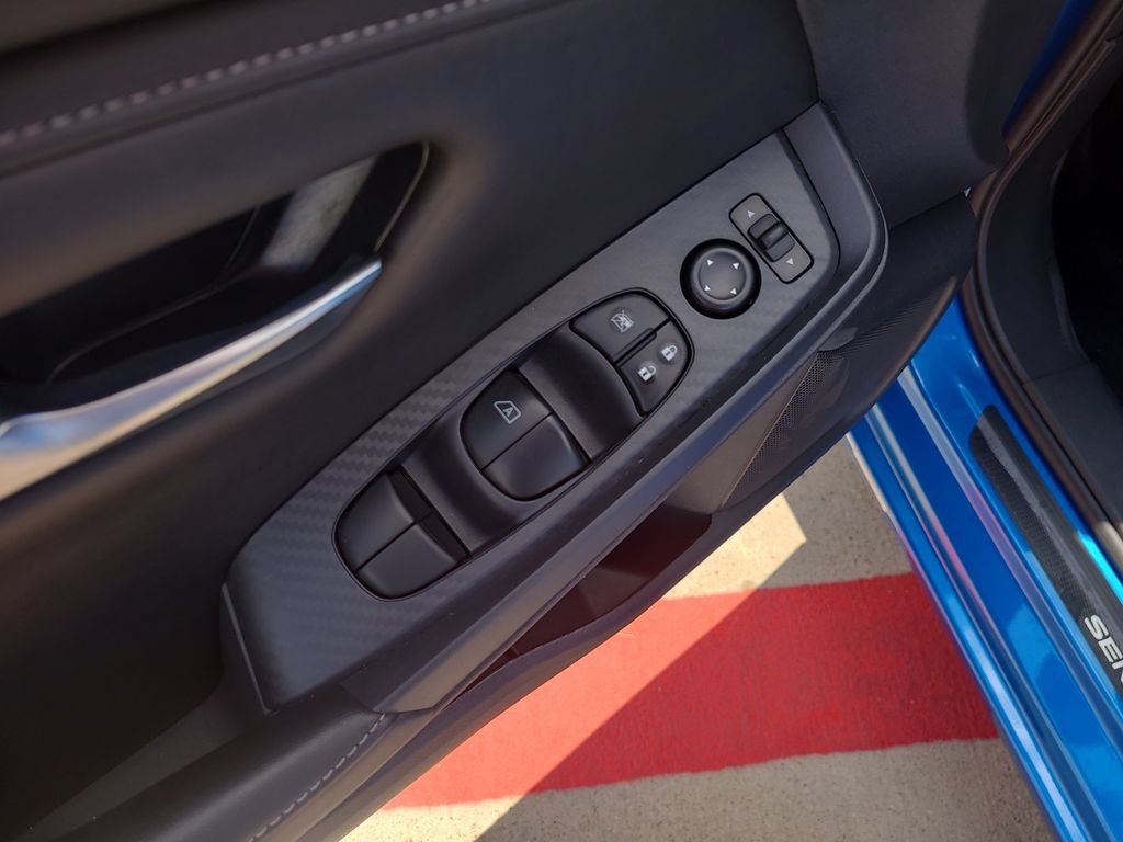 Certified 2025 Nissan Sentra SV w/ All-Weather Package FWD image 17