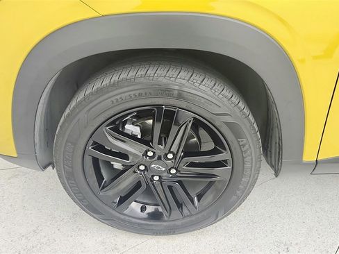 Used 2024 Chevrolet Trax ACTIV w/ Driver Confidence Package image 29