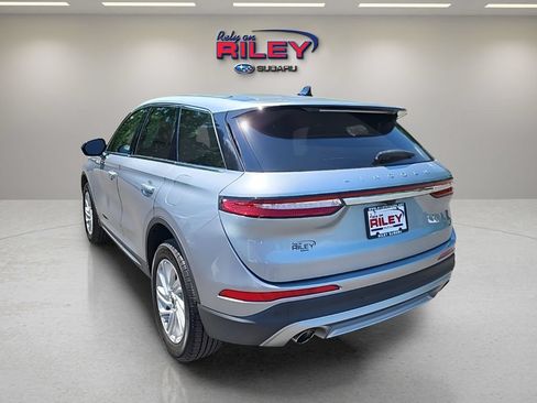 Used 2023 Lincoln Corsair AWD image 3