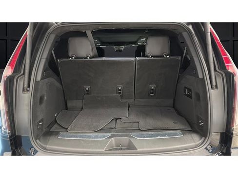 Used 2022 Cadillac Escalade Sport Platinum w/ LPO, ONYX Package AWD/4WD image 26