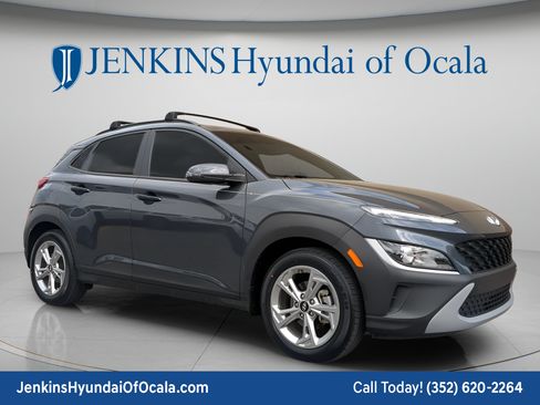 Certified 2022 Hyundai Kona SEL FWD image 9