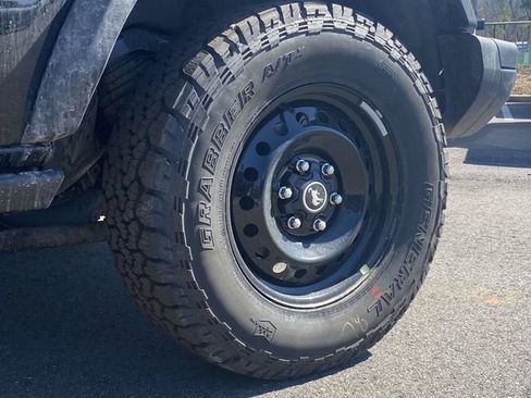 New 2026 Ford Bronco Big Bend w/ Black Diamond Package AWD/4WD image 9