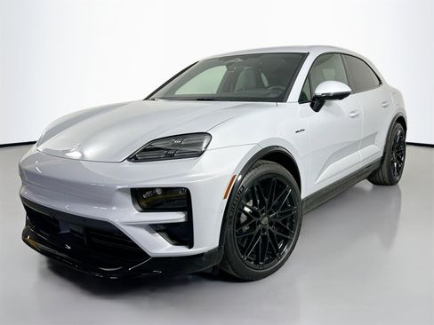 Certified 2025 Porsche Macan Turbo Electric image 1