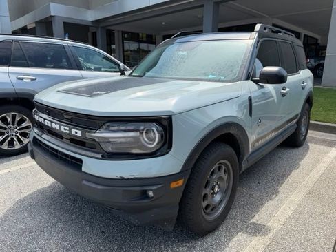 Used 2023 Ford Bronco Sport Outer Banks AWD/4WD image 2