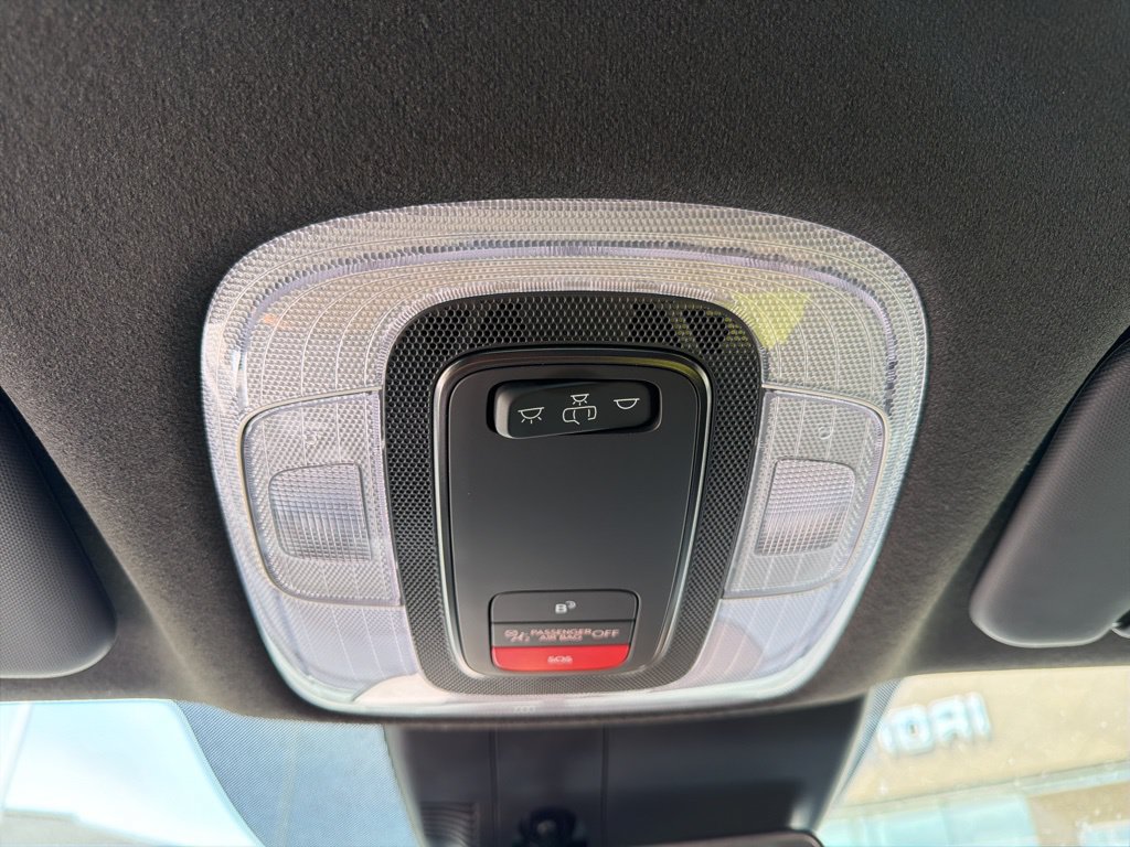New 2025 Hyundai Elantra SEL FWD image 29
