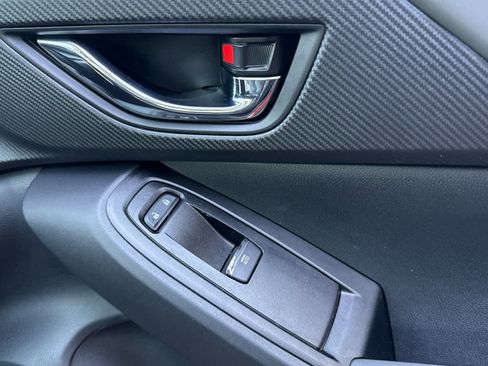 Used 2025 Subaru Crosstrek 2.5i Limited image 18