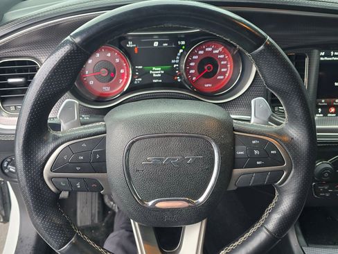 Used 2019 Dodge Charger SRT Hellcat w/ Navigation & Travel Group image 15