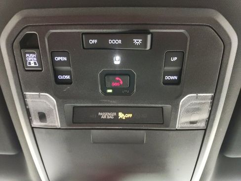 Certified 2025 Toyota Tacoma Limited image 90